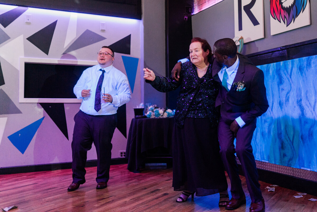 rochester-wedding-roar-nightclub-wonder-in-adagio-lgbtq-wedding-photographer-40