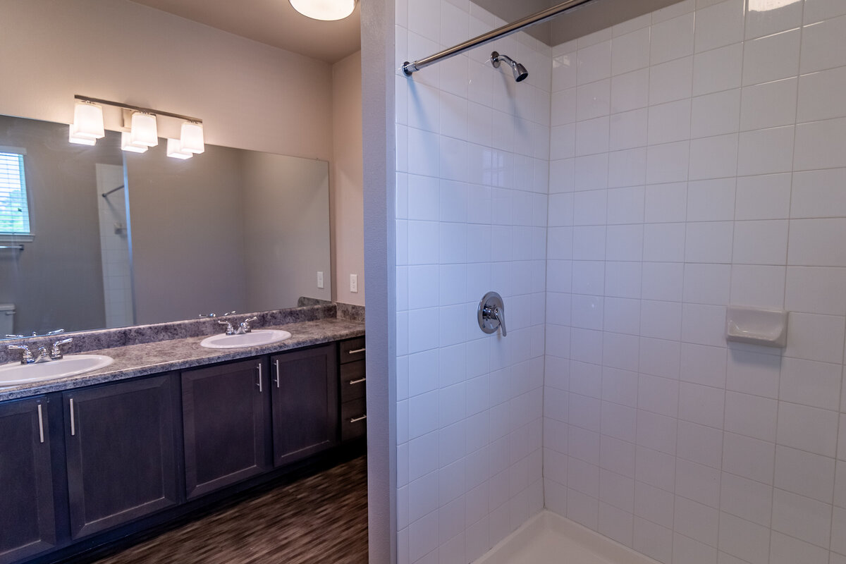 042924ATLGranite Crossing-85