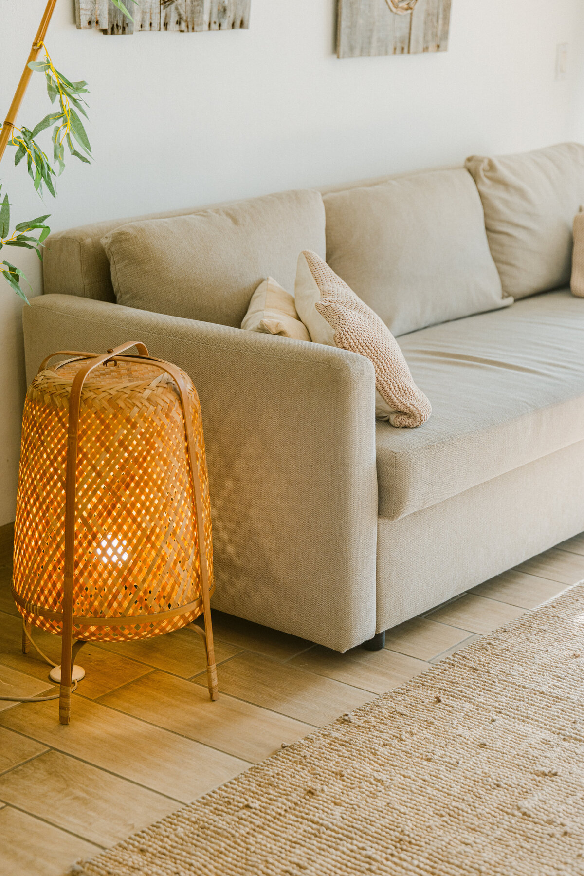 Living room with rattan lamp