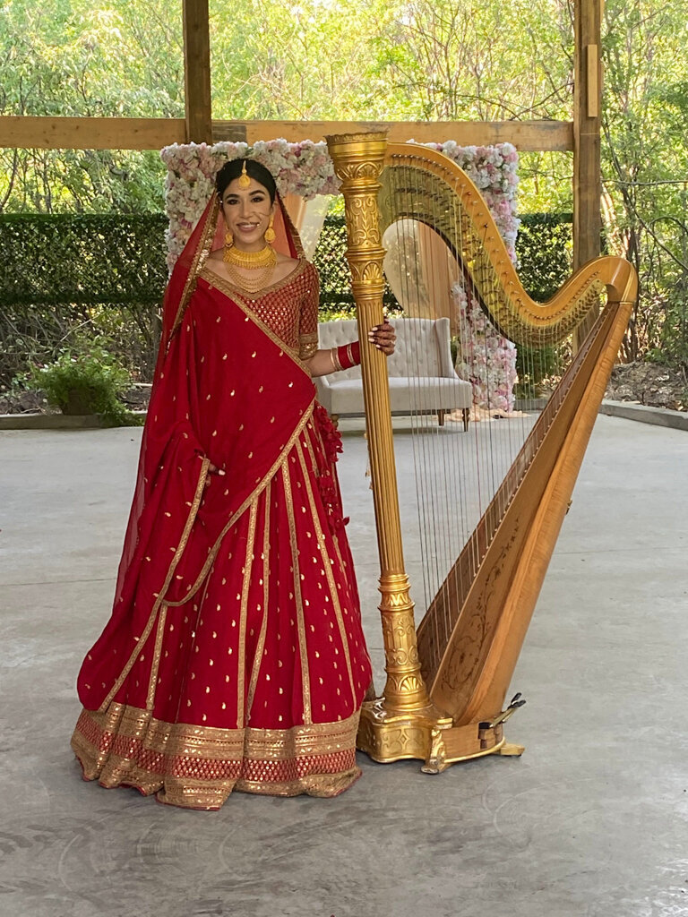 Harp Angel - Harpist, classical wedding musician based in Calgary, BC. Featured on the Brontë Bride Vendor Guide.