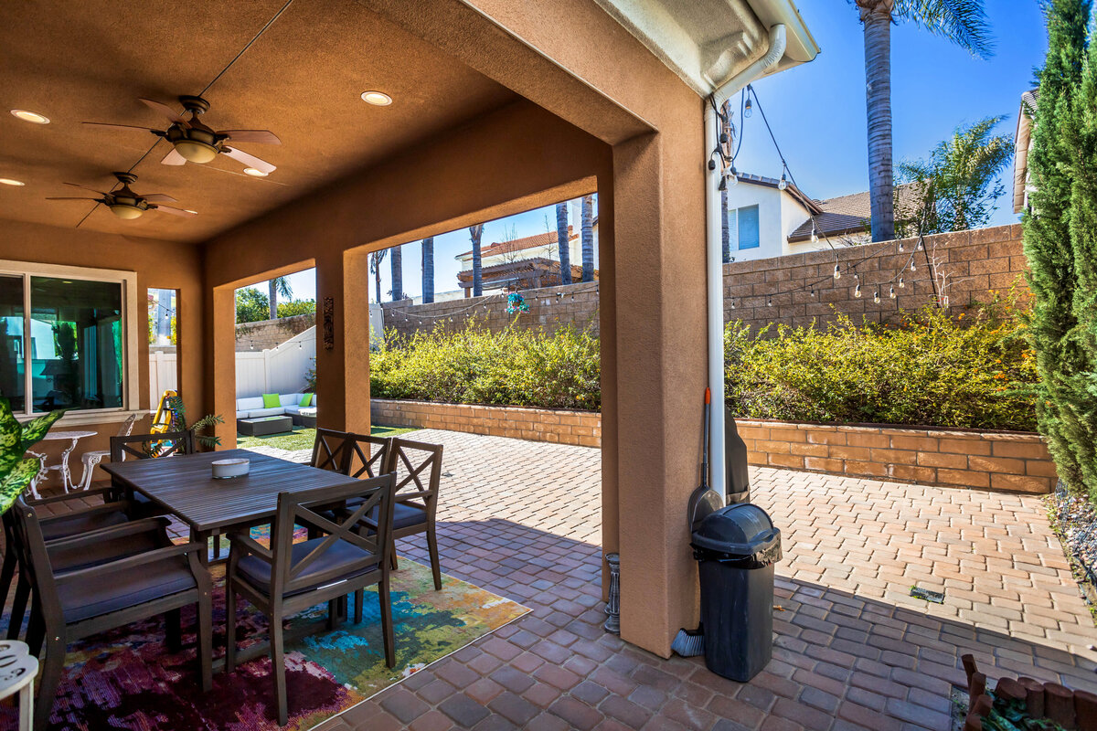 15906-0117 HI-RES