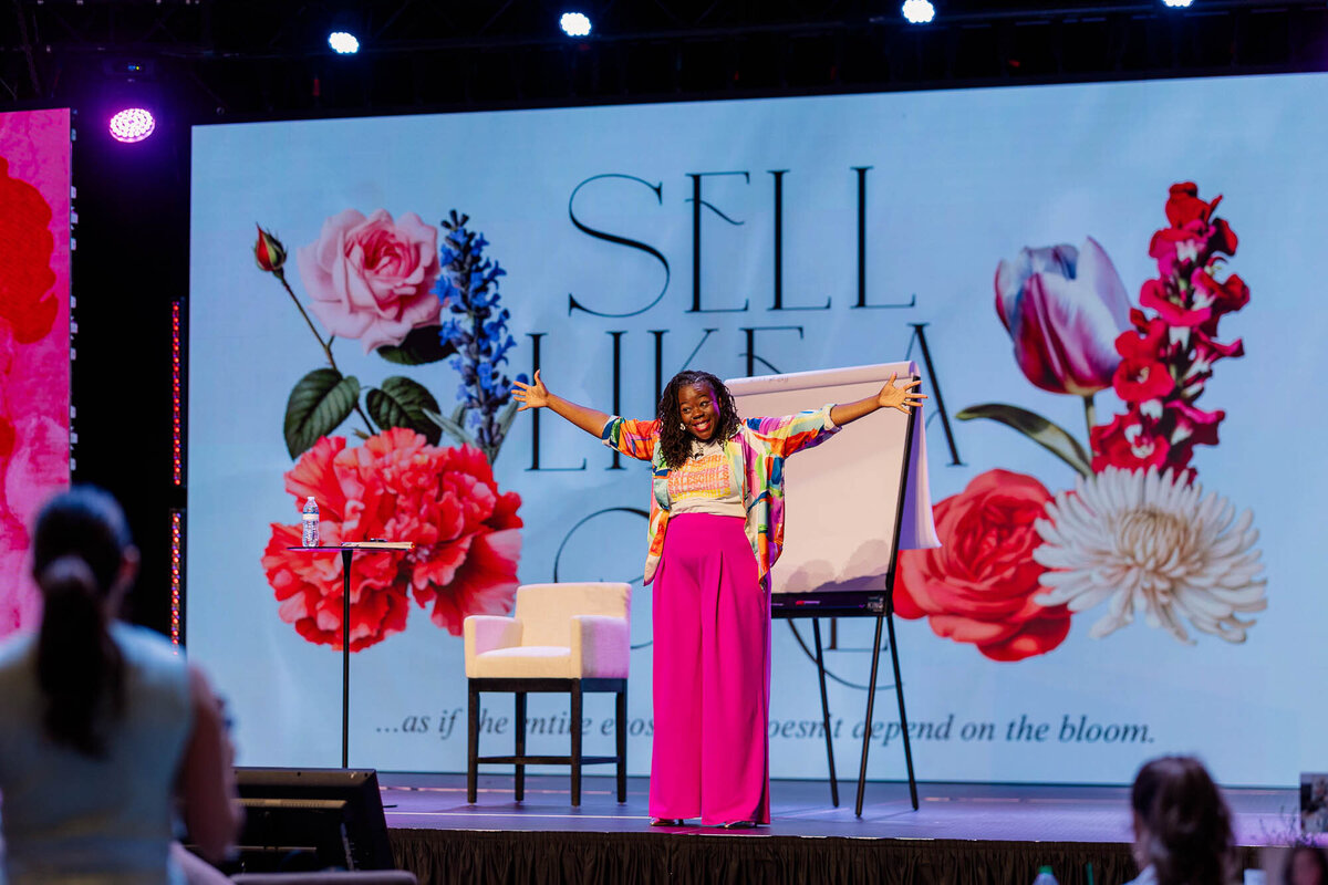 The-Salesgirls-Sales-Training-Sales-Coaching-for-Women-Sales-Mastery-Live-2025-170