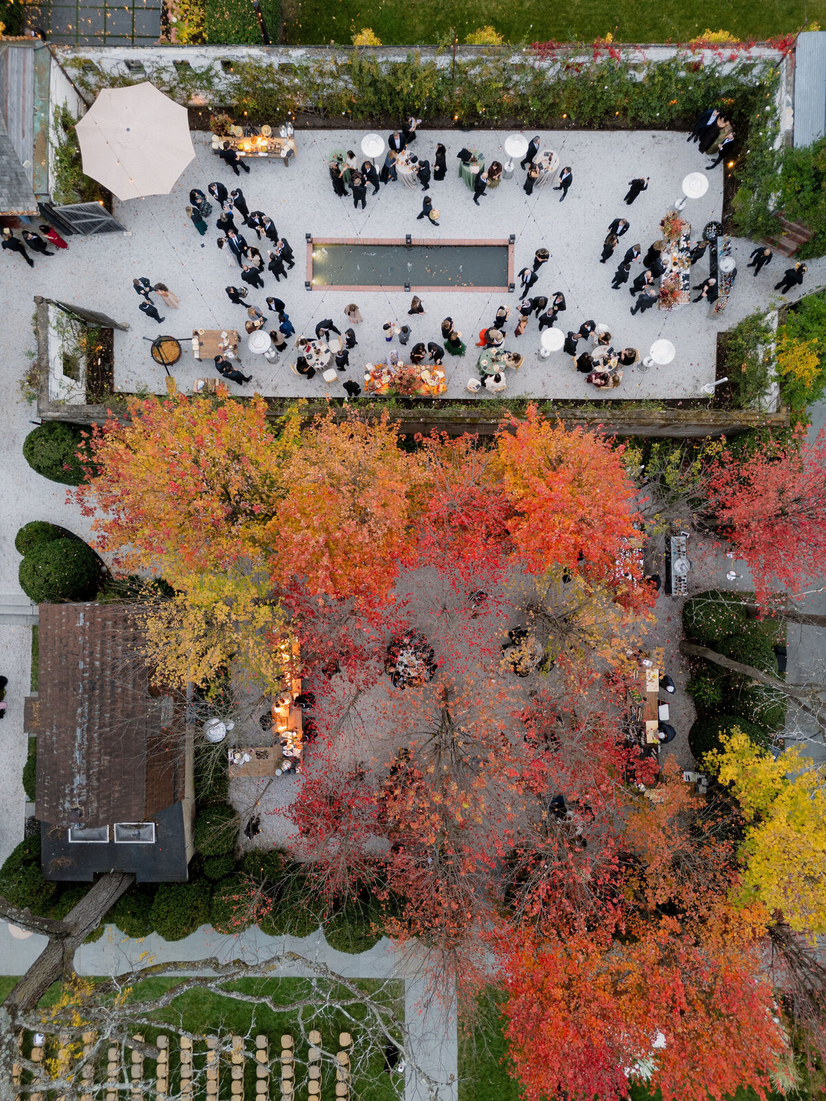 luxury-outdoor-fall-wedding-valley-rock-inn-ny