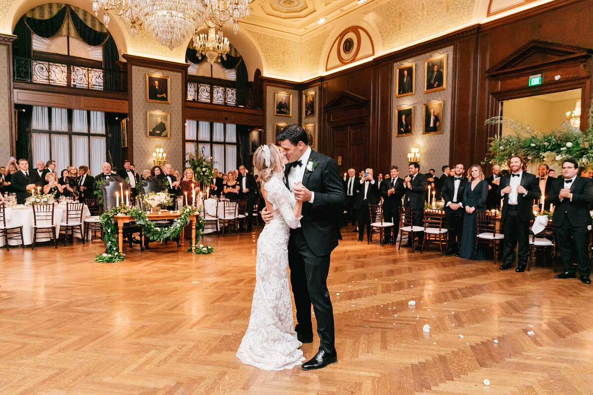 Union-League-Philadelphia-Wedding-Emily-Wren-Photography-Gabby-and-Tristan-124