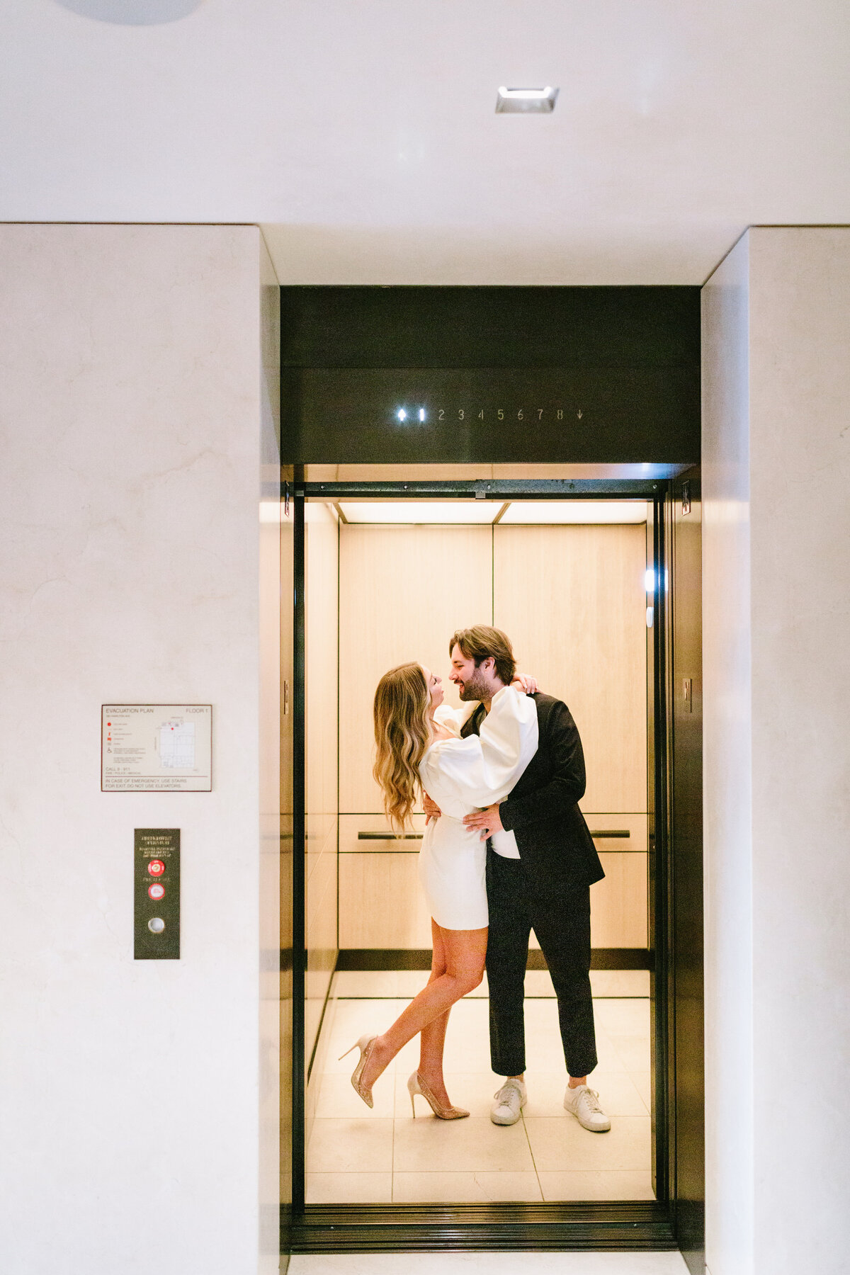 Katie&Sam-Sneaks-062122-JodeeDebesPhotography-254