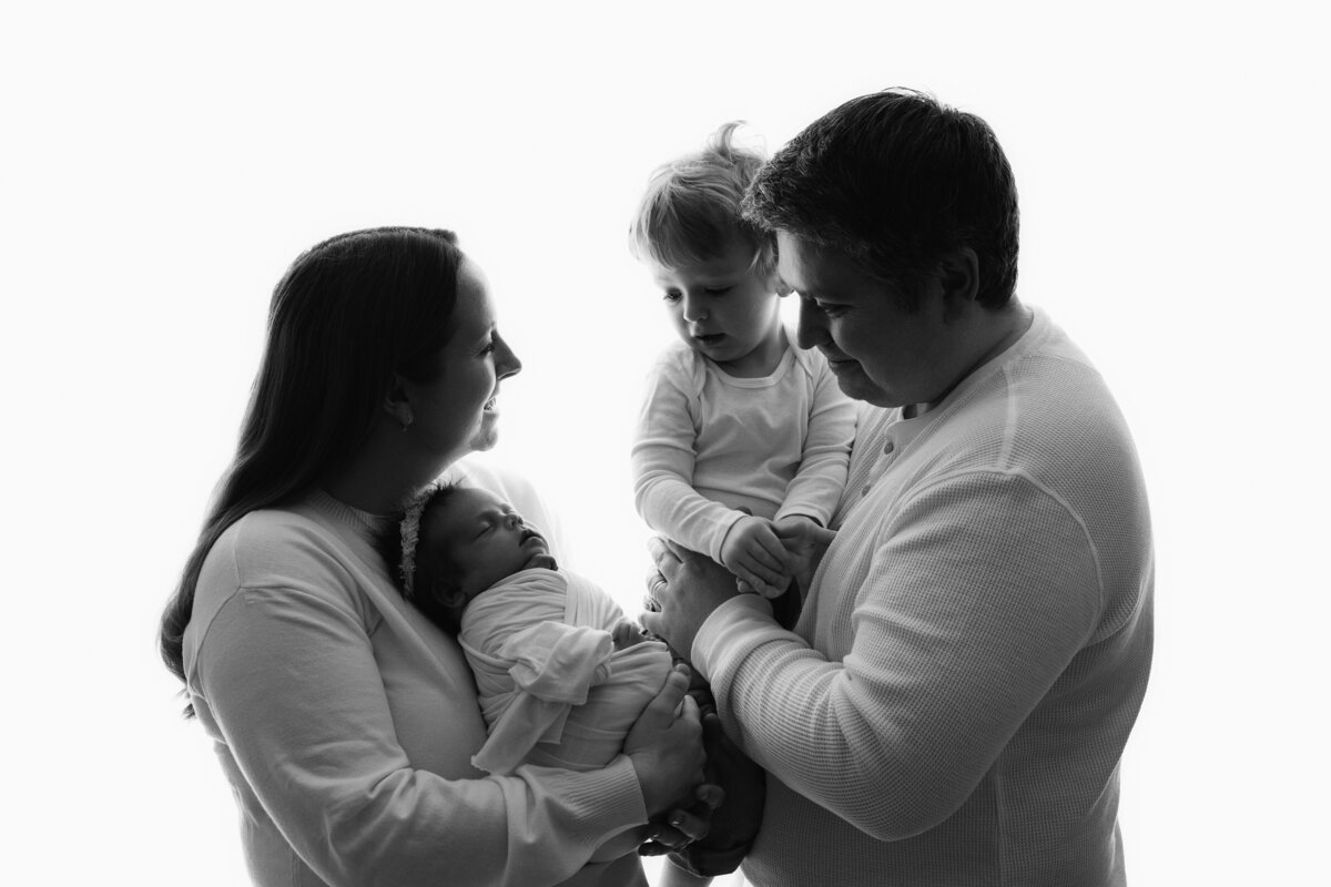 Collingwood-Newborn-Photography-(26)-bw