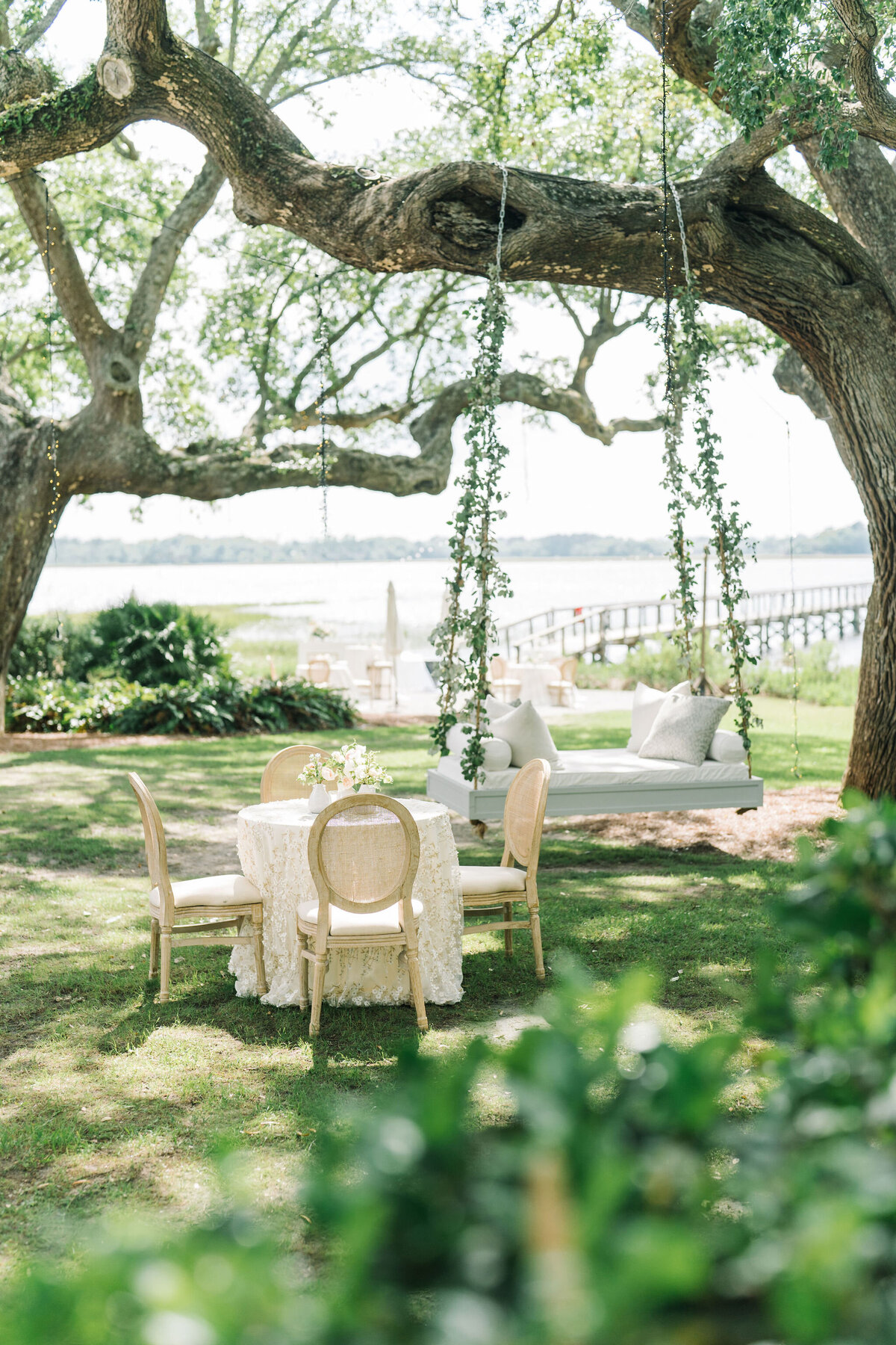 Alex+Josh-LowndesGroveWedding-612