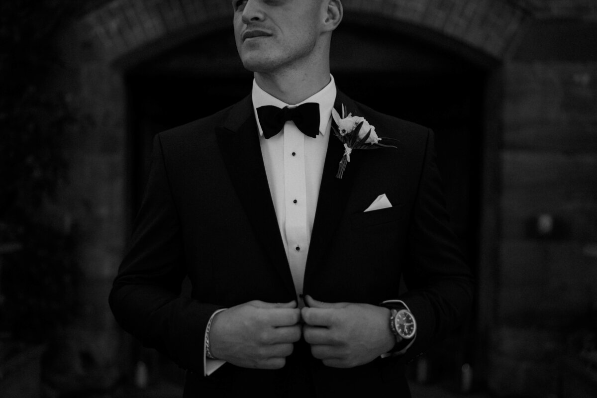 Izzy-and-James-Brinsop-Court-Wedding-Flowers-Issy-And-Bella-Florist-Herefordshire-Danielle-and-Steve9