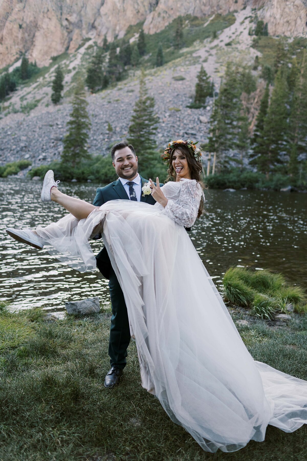 DesertPaintbrush-WeddingPreview-31