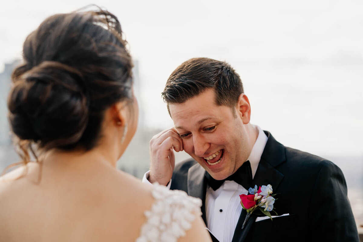 intercontinental-hotel-chicago-wedding-downtown-loft-017