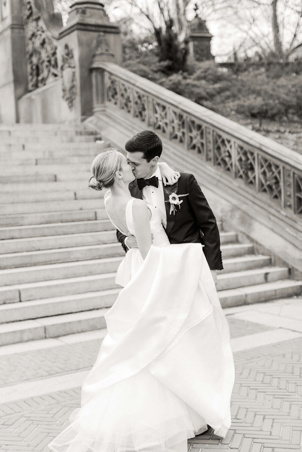 Central_Park_Boathouse_Wedding_033