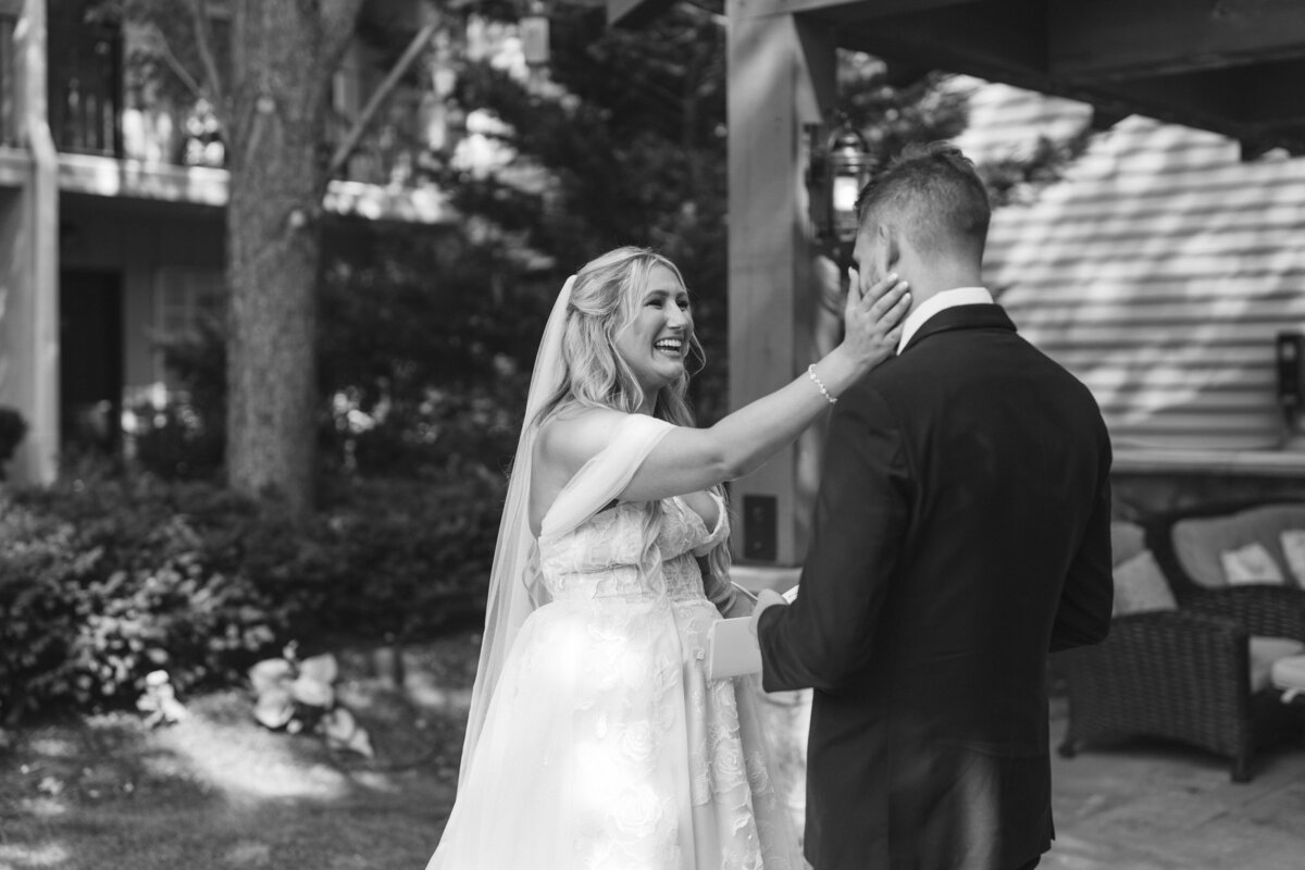 Kylie+TommyOldeMillInnWedding-590