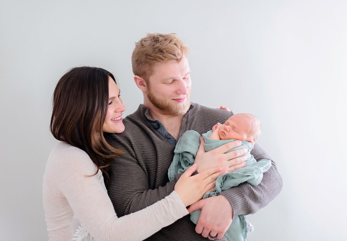august-newborn-tristate-new-jersey-family-newborn-maternity-photographer_0522