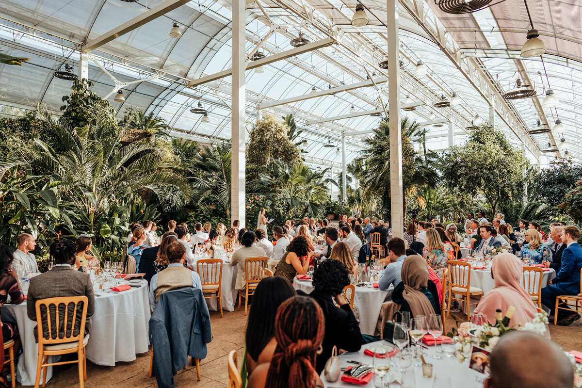 RHS_WISLEY_WEDDING_LAURA_GEORGE__KIRSTY_BOWEN_PHOTOGRAPHY-411