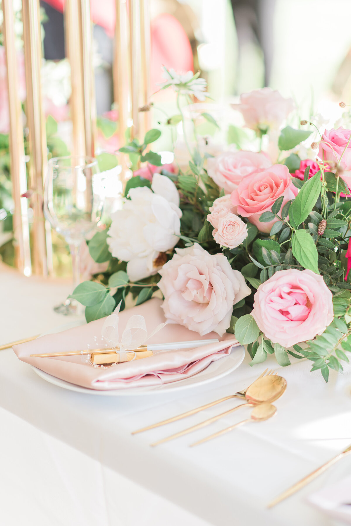 tented-backyard-estate-wedding-ottawa-lush-florals-pink-wedding-photography by emma-moe-signature