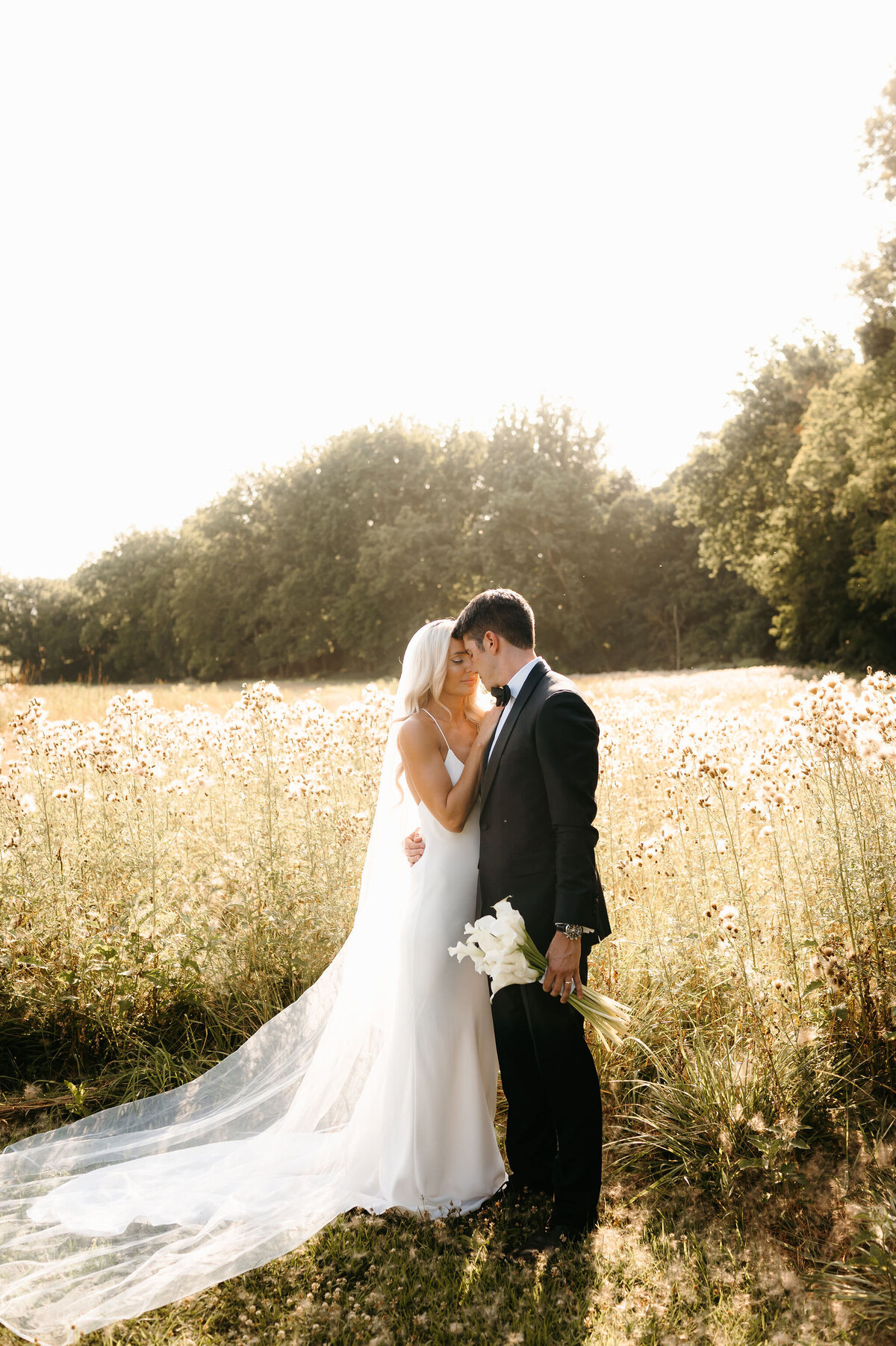 Outdoor Wedding By Lisa Blanche Photography