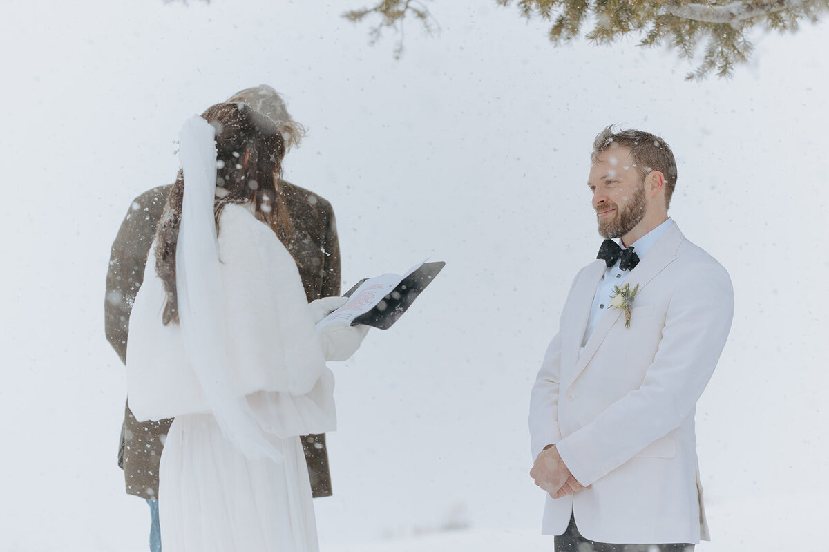 Winter-Elopement-B-T-147