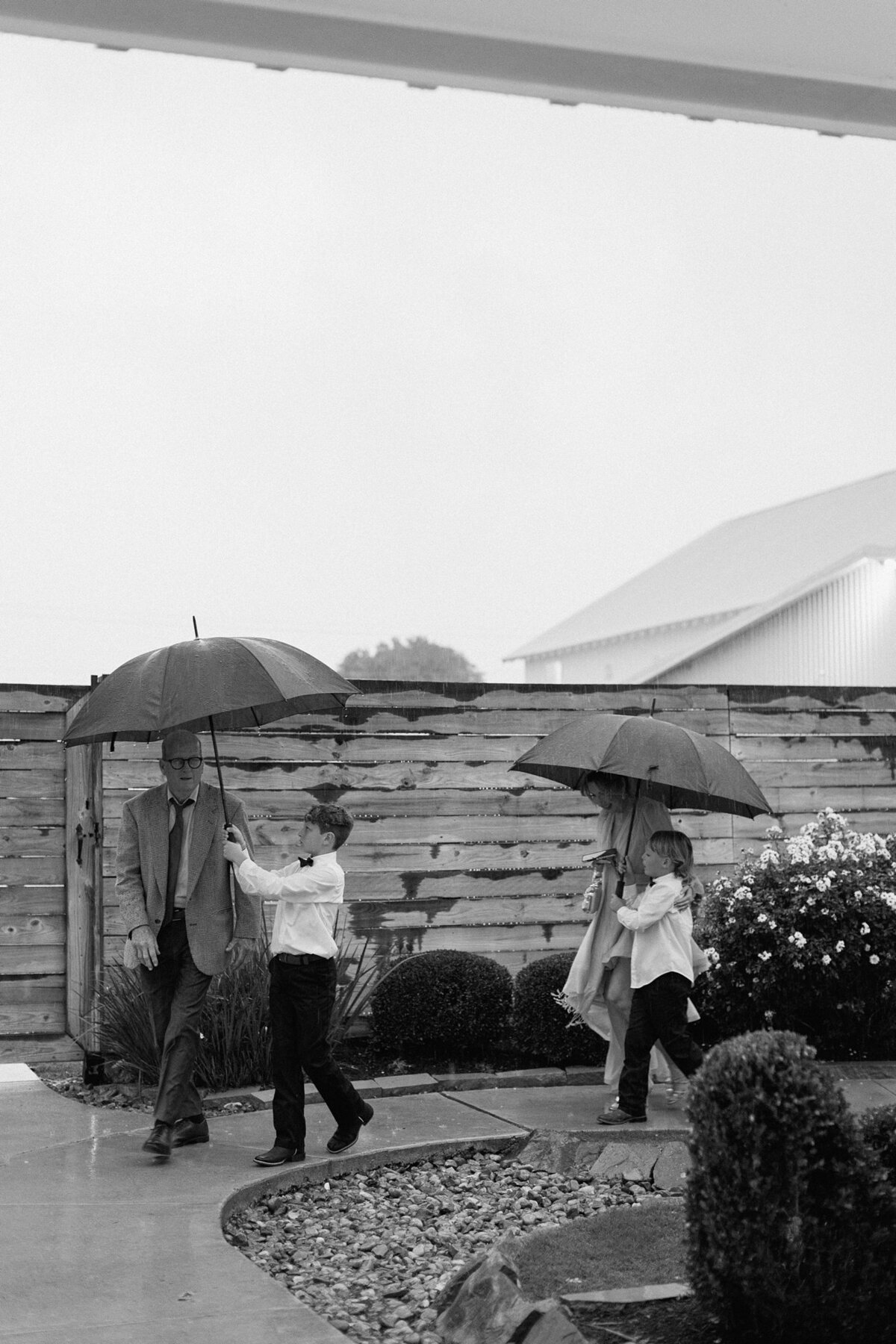 danielleandaaronsfarmhouseweddingkristinnicholephotography49