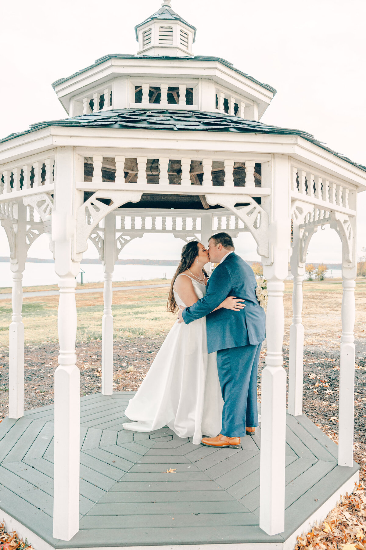 chlottesvillevirginiaweddingphotographersahhouston-397