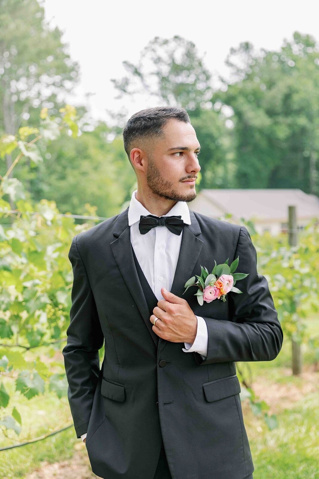 groom-portrait