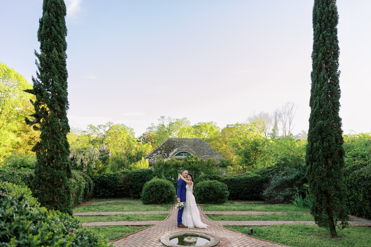 The Blisses Wedding_VanLandingham Estate Charlotte Wedding Venue_NC Wedding Photographers_0672