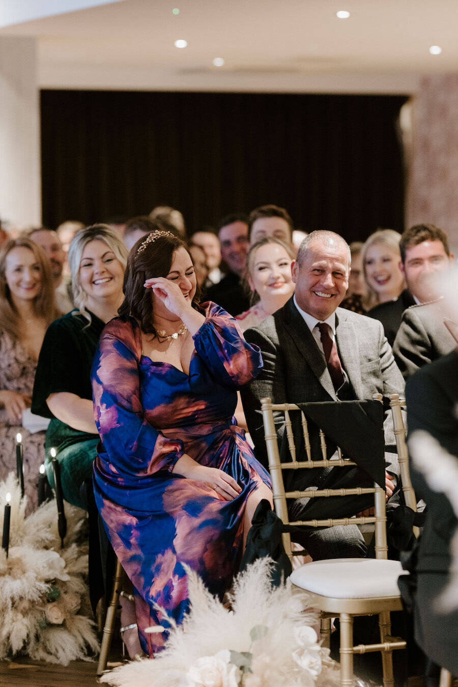 Nicola-Campbell-Timeless-Wedding-Photographer-Scotland-Doubletree-by-Hilton-North-Queensferry-Mr&MrsDavidson-36