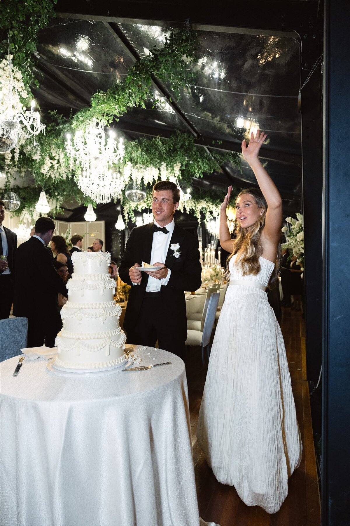 Caroline & Louis Wedding Previews-245