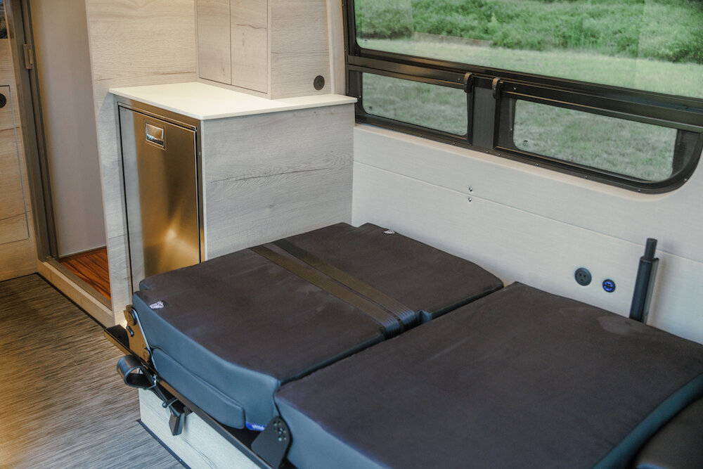 3_Paradise119_BenchmarkVehicles71