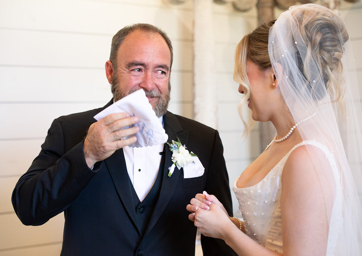 French-Farmhouse-Venue-Fall-Wedding12