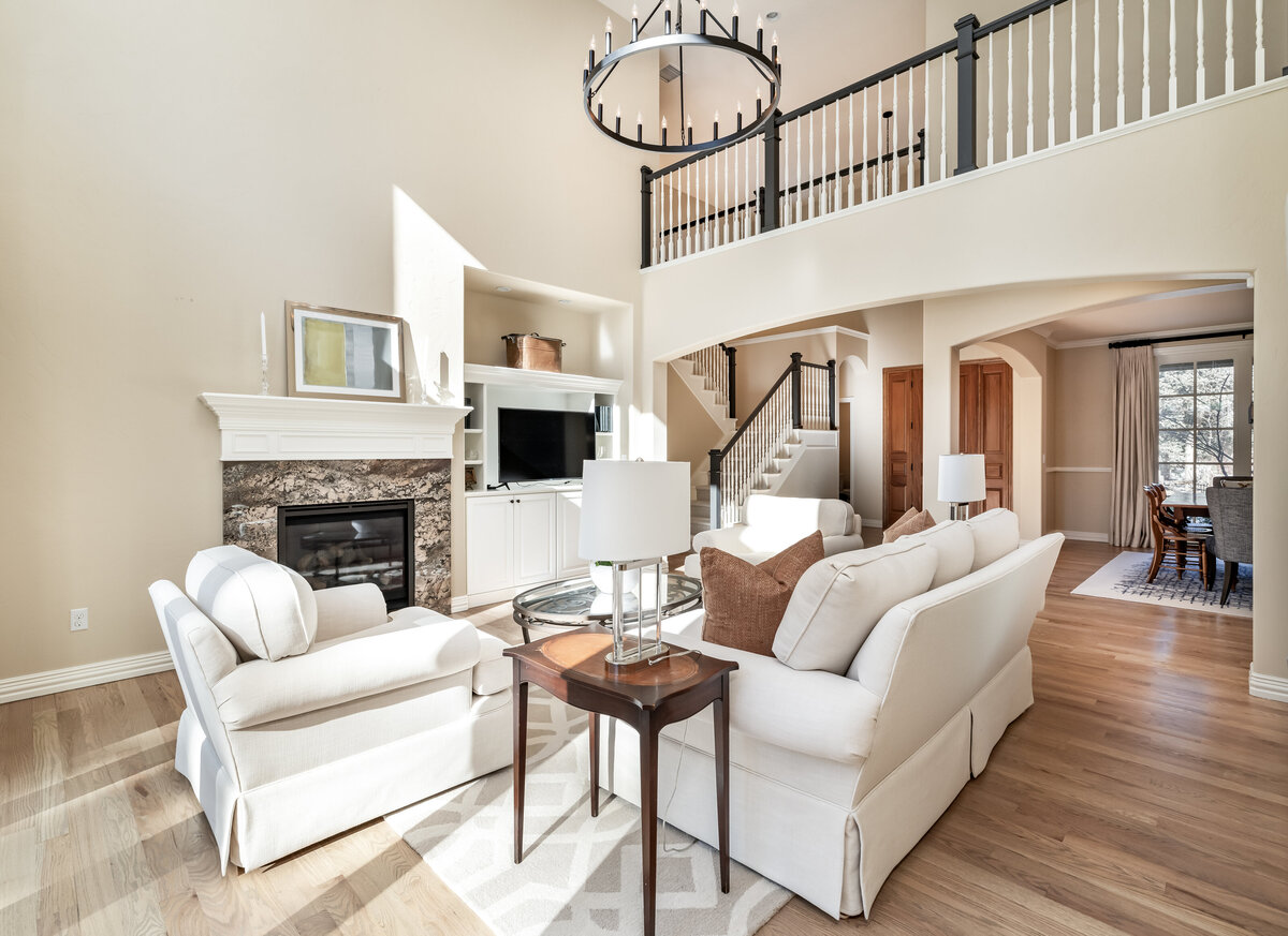 Entry-Dining-Living-14