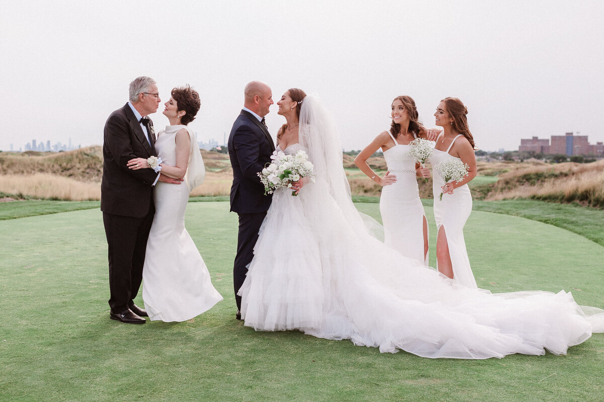 trump-links-golf-course-wedding-photos-by-suess-moments-photography (8 of 18)