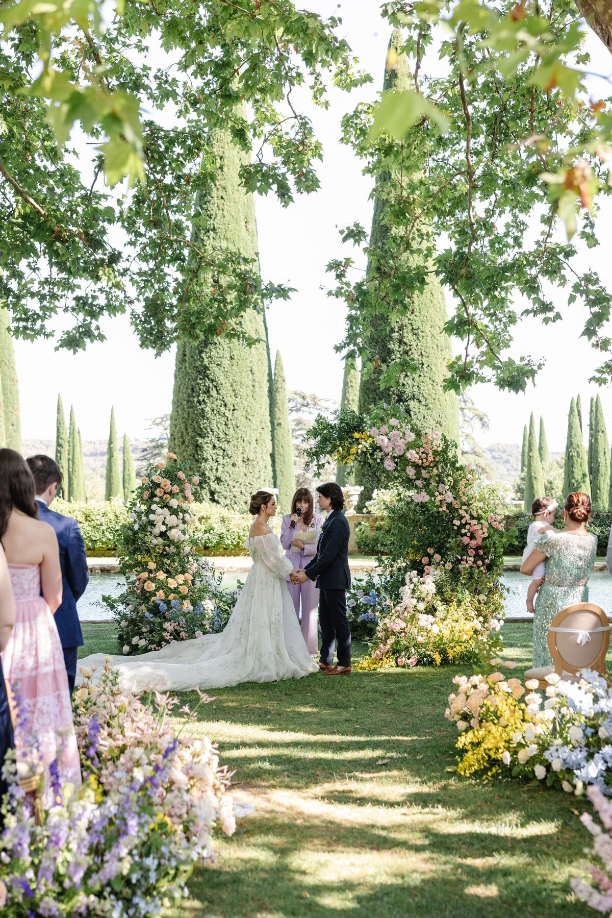 Demure-wedding-French-chateau