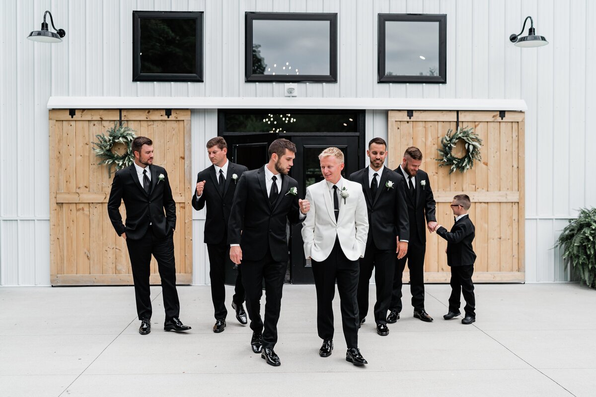 cincinnati-wedding-photographerautumnflowersphoto-199