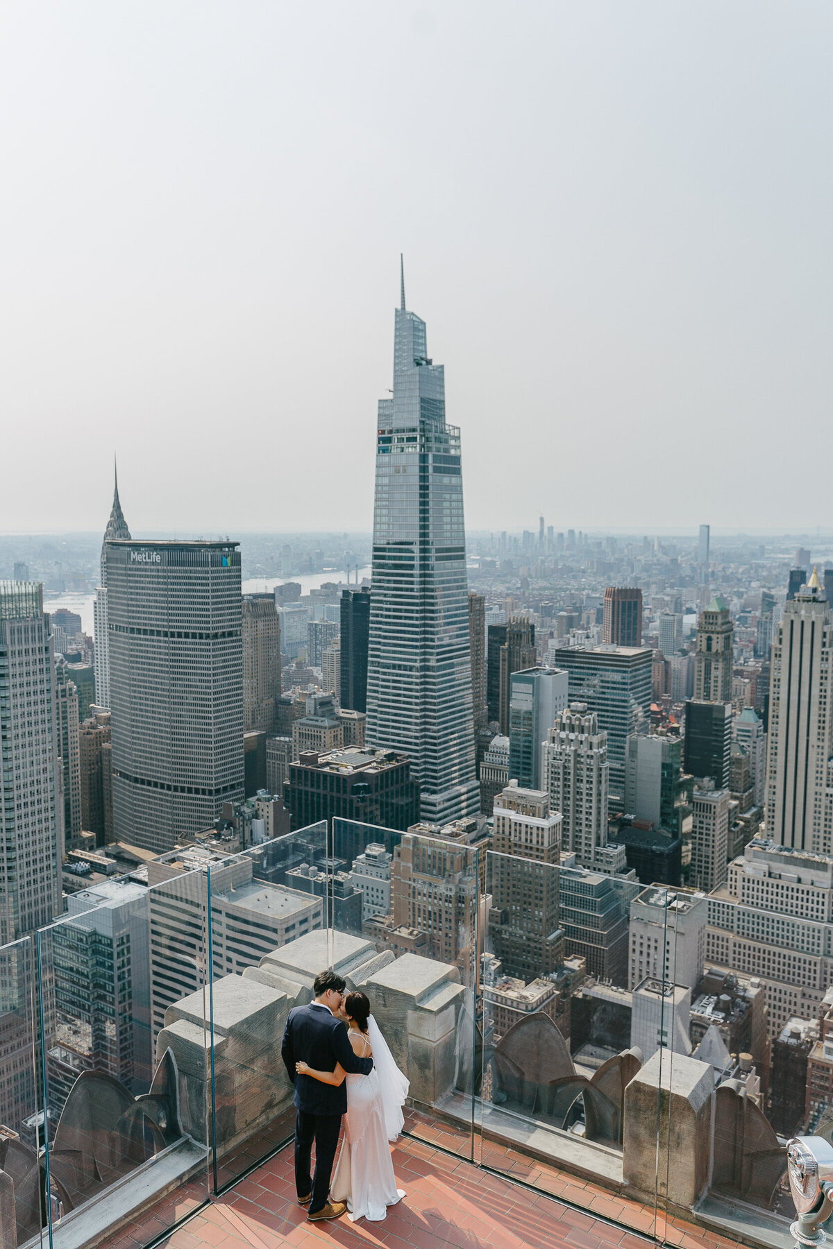 new york skyline rooftop wedding