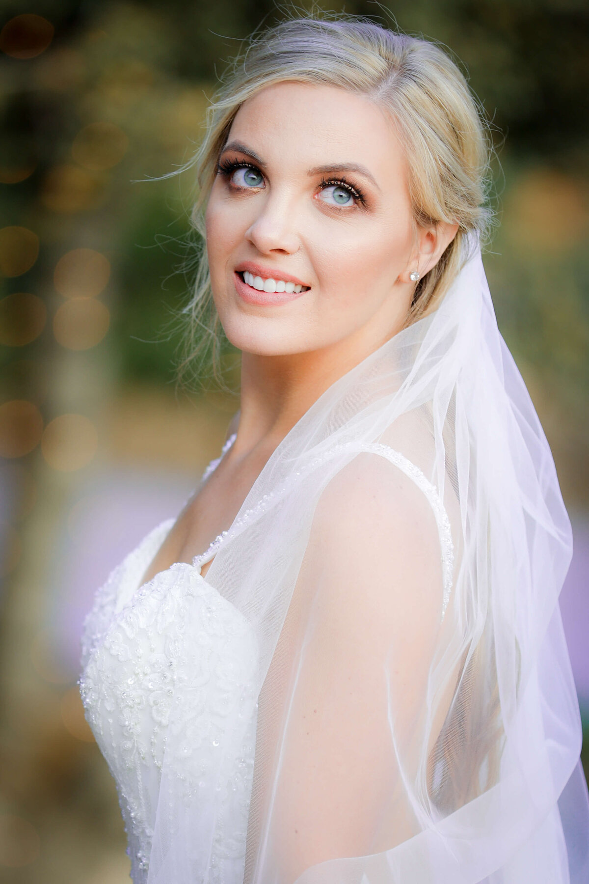 KS-Gray-Photography-newport-beach-wedding-photographer-bridal-portrait-bride-with-veil