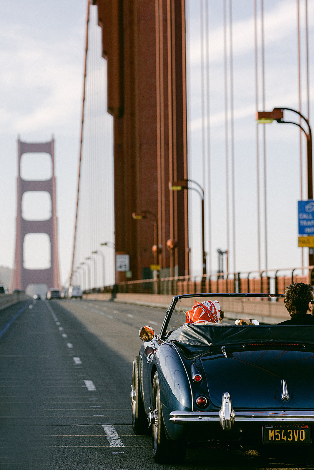 Ari_and_Andrew_SanFrancisco_MarinHeadlands_Engagement_MASHAIDA_Spring_2021-870