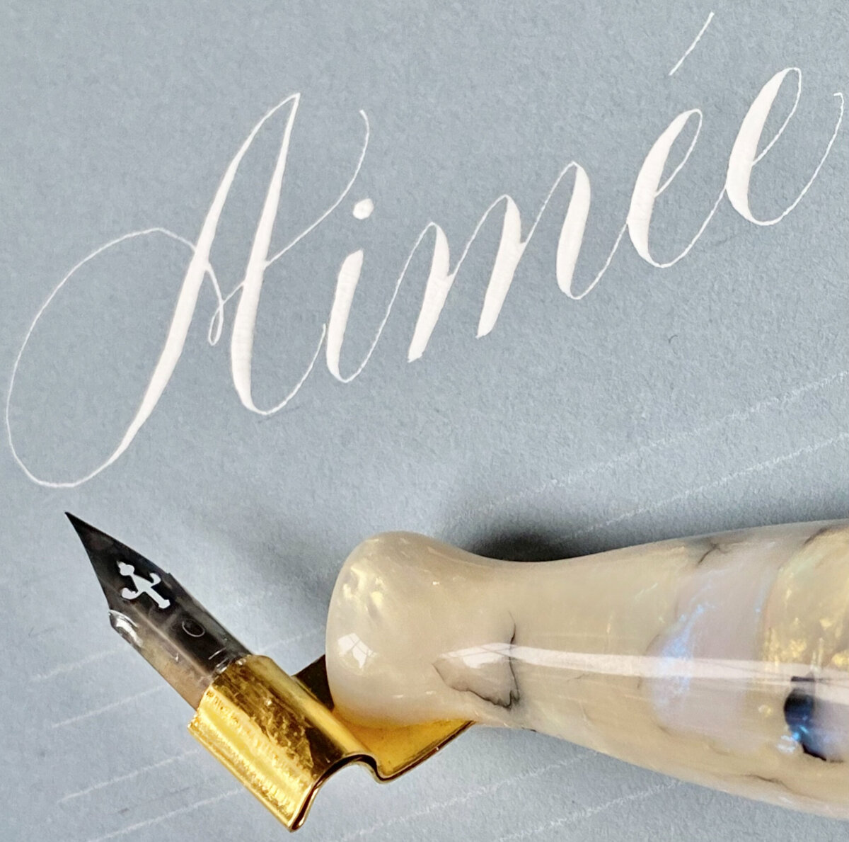 Custom name calligraphy and calligraphy pen