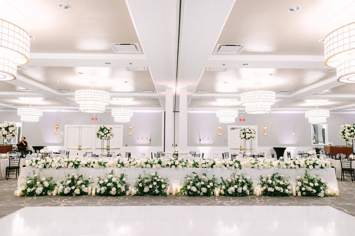 houston wedding planner - Lillie Jane Designs - timeless white garden wedding17