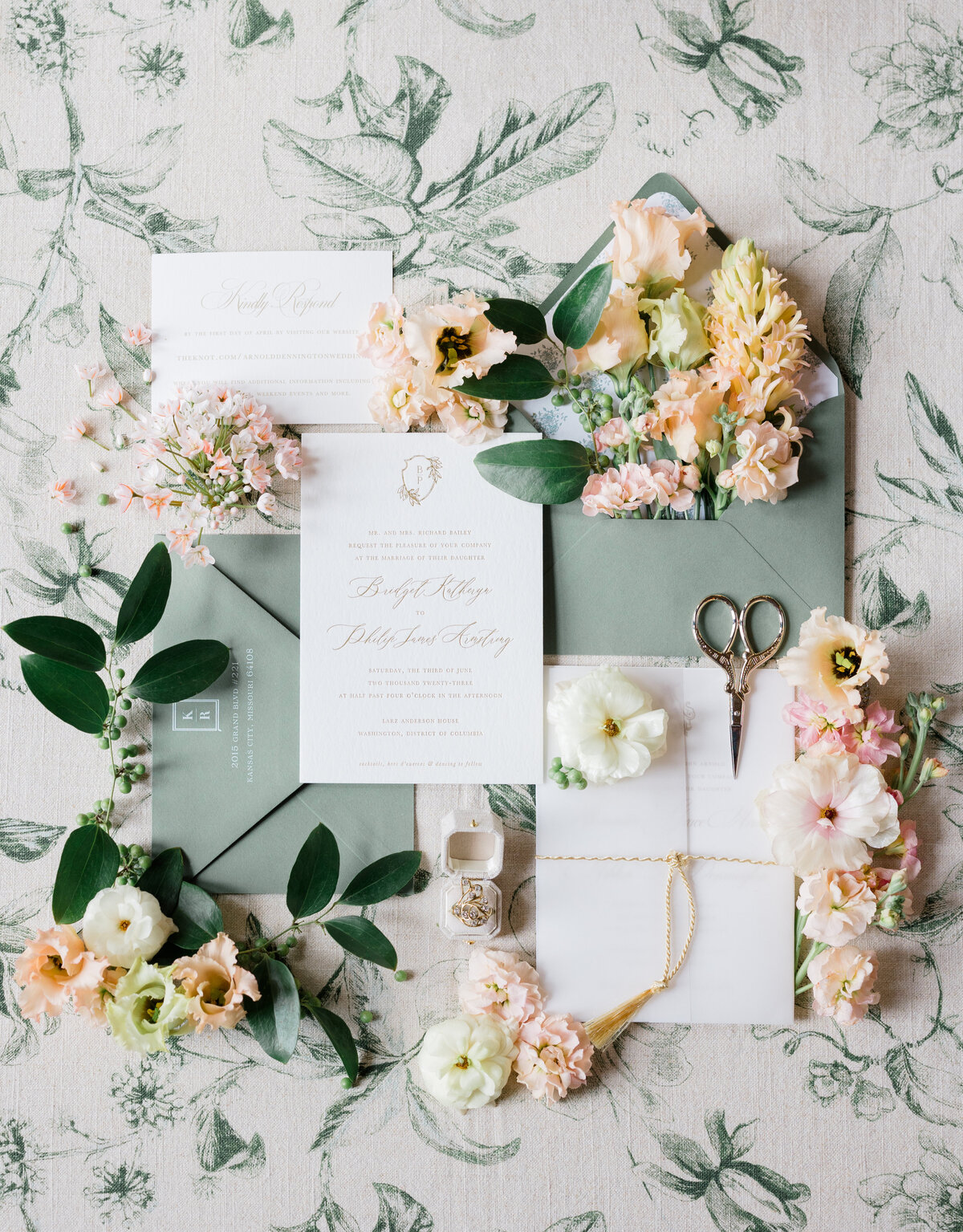 Kansas City Wedding Flatlay, Kansas City, Missouri - Hunter Hennes Photography_0001-2