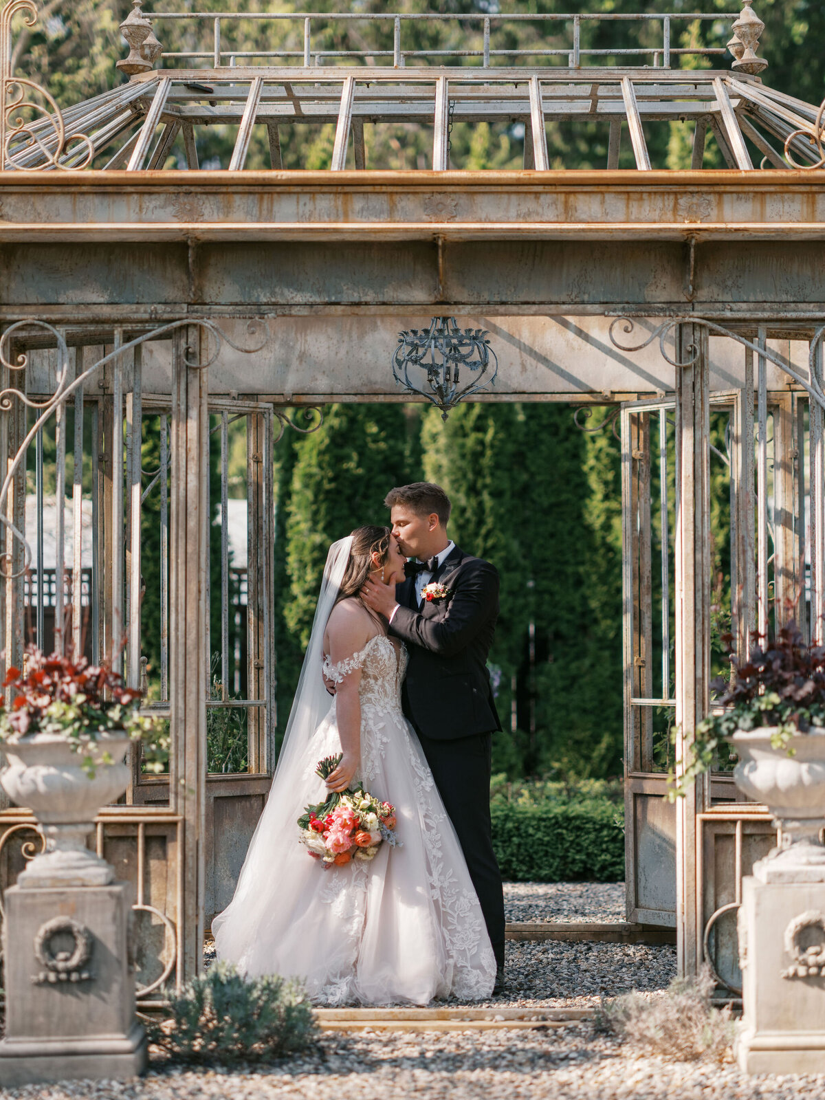Maria + Grant + Truvision Studios 142