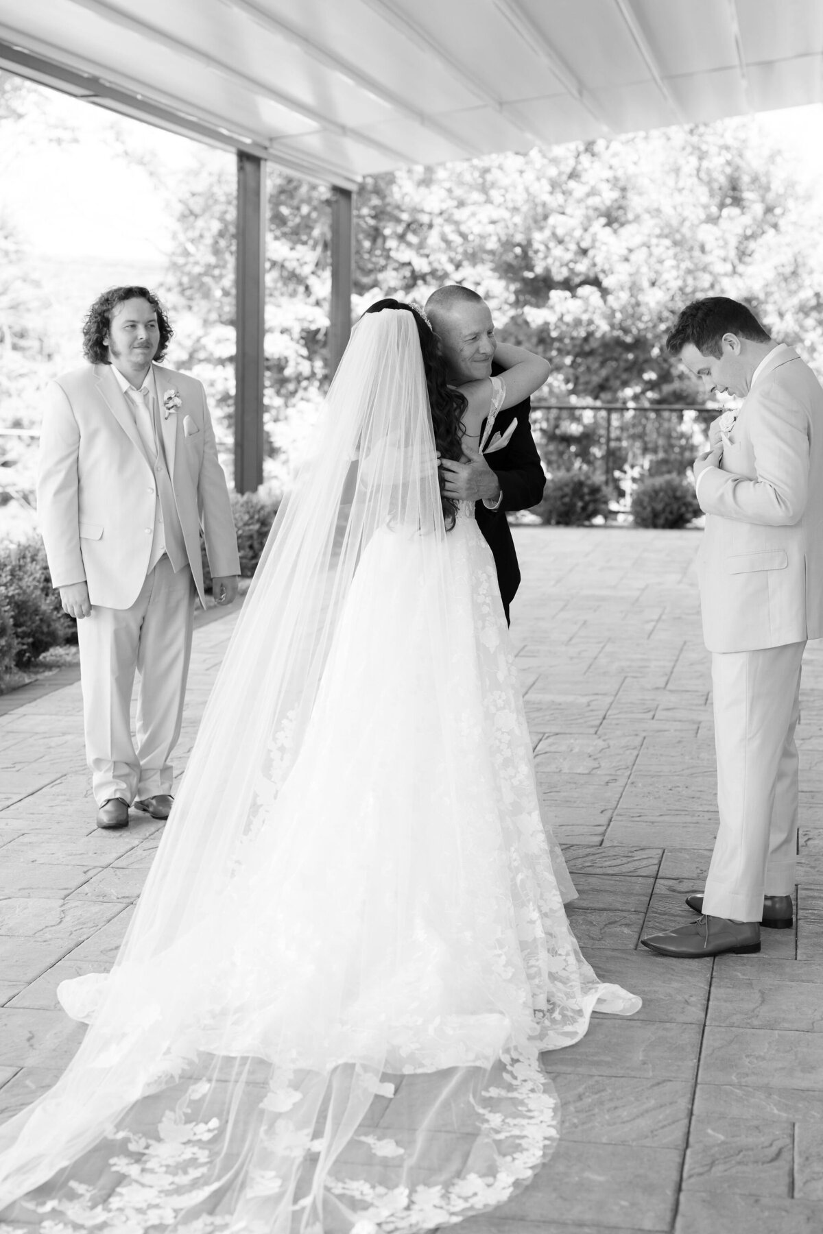 Lisa-Blanche-Photography-Caitlin&Zack-SP-33