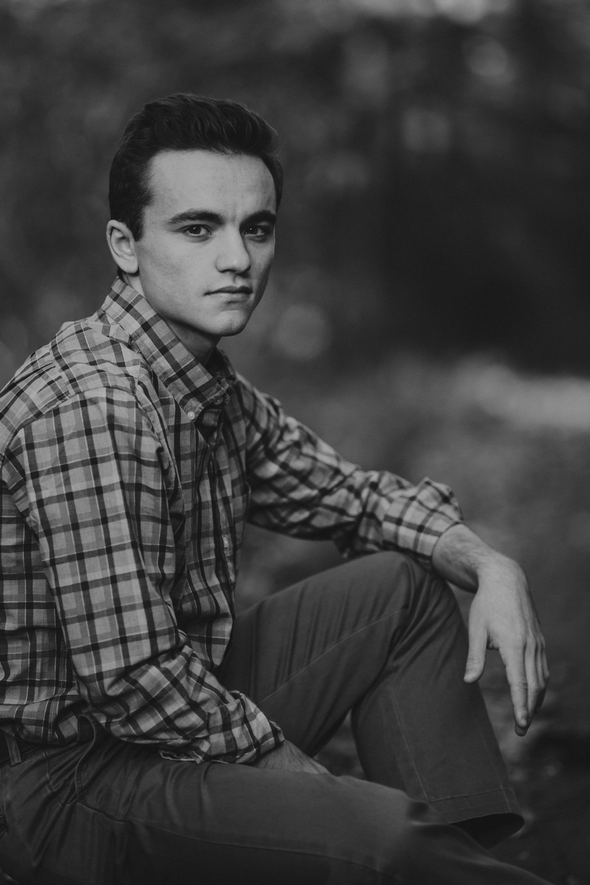 12baltimore-highschool-senior-guy-nature-fashion-fall