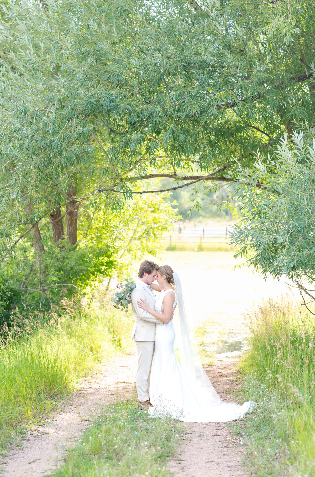 PinecrestWeddingVenue_ColoradoSpringsWeddingPhotographer