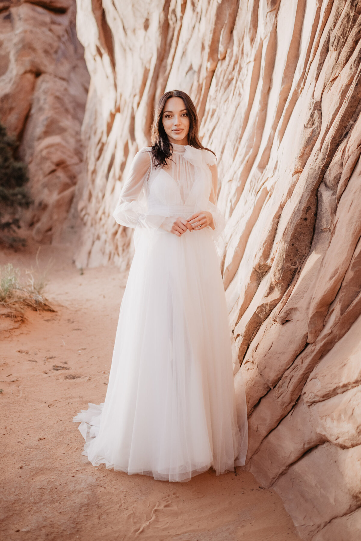utah-elopement-photographer-arches-national-park-bridal-gown