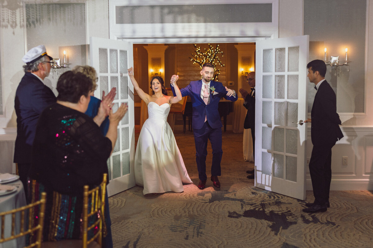 250802-Lauren&Nicholas-BrooklakeCountryClub-Wedding-FlorhamPark-NJ-Previews-Web-145