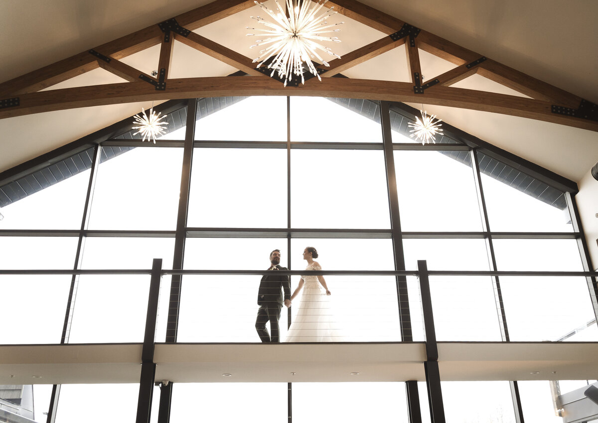 Buffalo, NY Rochester, NY and WNY wedding and engagement photographer. Jessica Stewart Photograpy The Sterling Clarence NY The Timberlodge Clarence NY Weddings