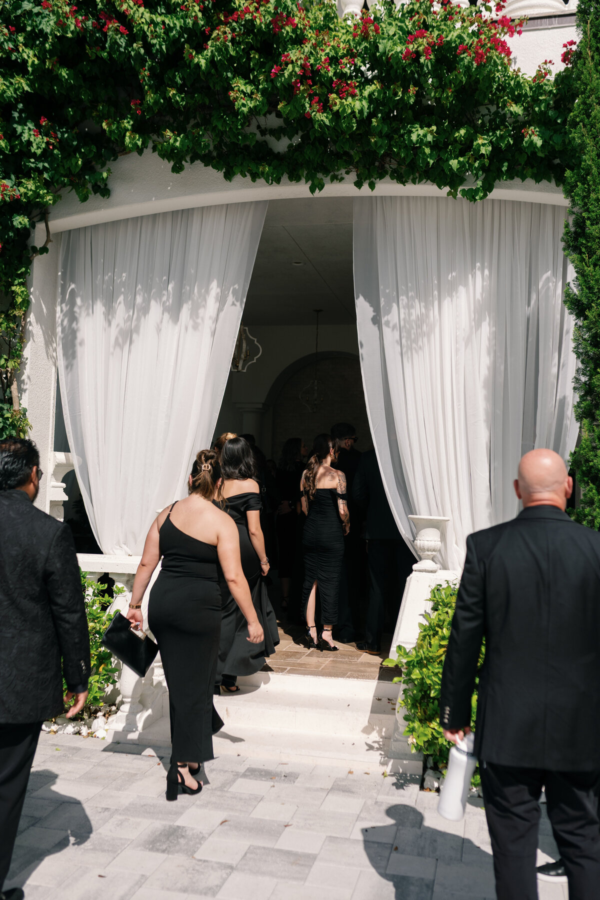 Cocktail Hour at La Casa Toscana Wedding Venue Fort Myers Florida