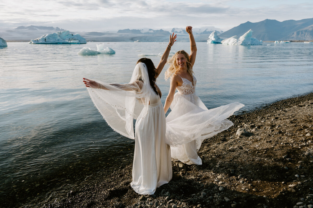 Diamond Beach Iceland Elopement