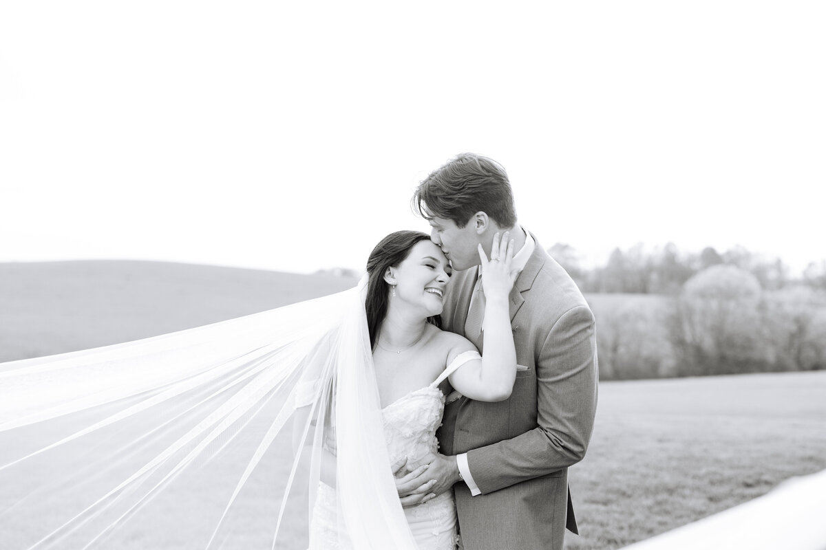 ragan&austin_bride&groom-5_2023_stacyprestonphotography-70