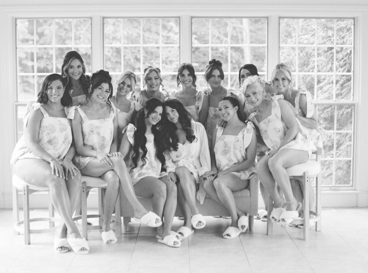 2025_05_17 Jenna + Gray Lake Club Wedding-web-00009